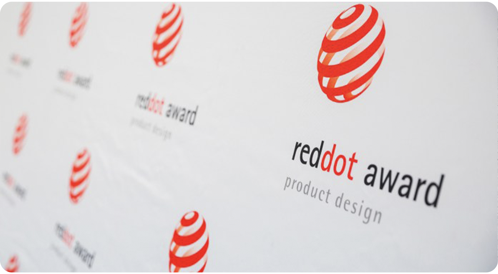 LIZ wins Red Dot Product Design Award 2020!