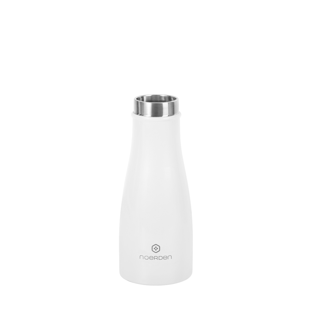 LIZ Smart Water Bottle with UV sterilization | NOERDEN
